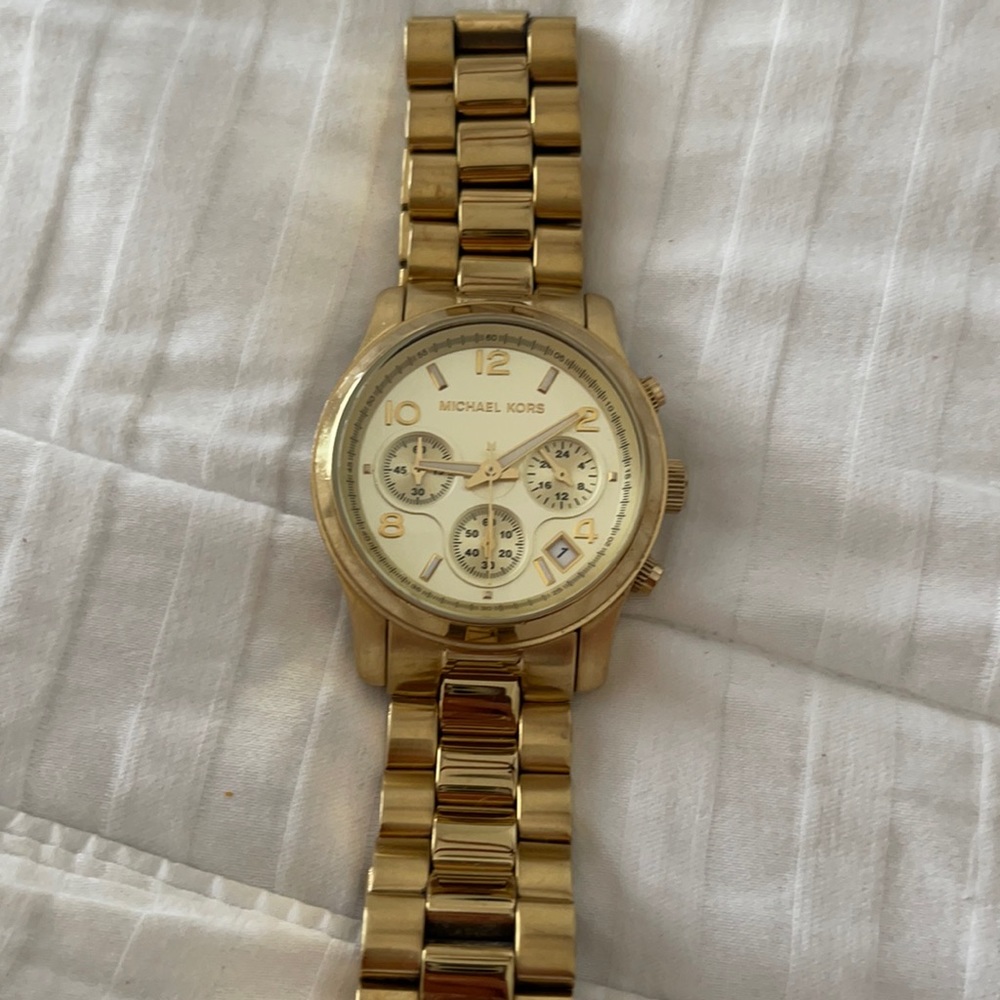 Michael kors watch goldstone color